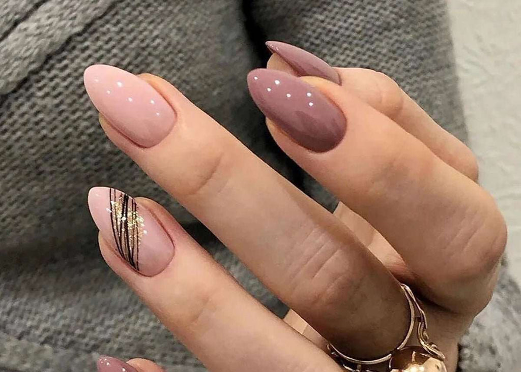 Medium Almond Press - On Nails - Dusty Pink with Black & Gold Accent Lines - lynnsnail